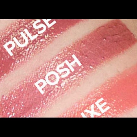 NUDESTIX Gel Color Lip + Cheek Balm & Magnetic Luminous eye color - Picture 3 of 8